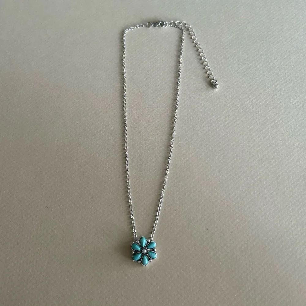 Flower Pendant Necklace #1893